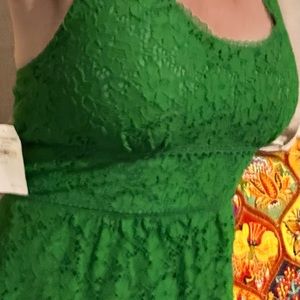 Laundry, halter dress Sz 8, w/ tie around neck, nwt, lace